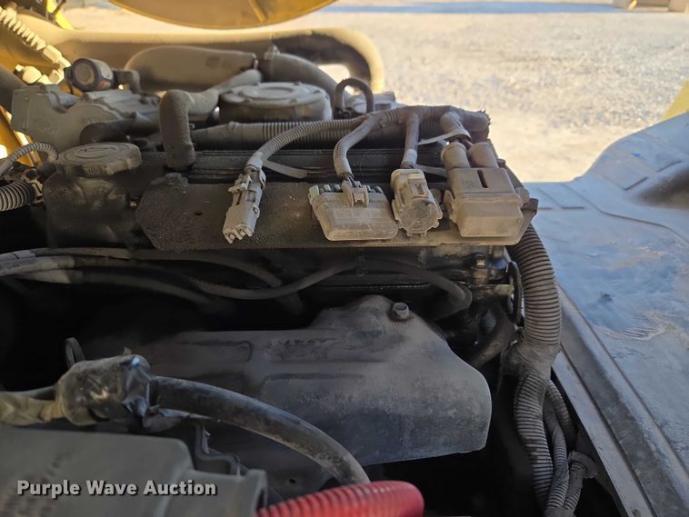 image for item ET5423 Hyster forklift