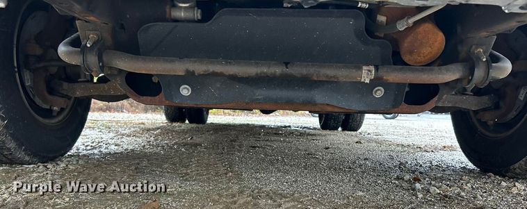 image for item ET6696 2021 Chevrolet Express 3500 delivery van