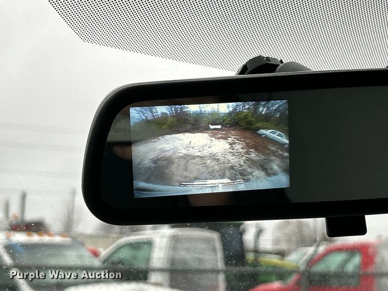 image for item ET6696 2021 Chevrolet Express 3500 delivery van