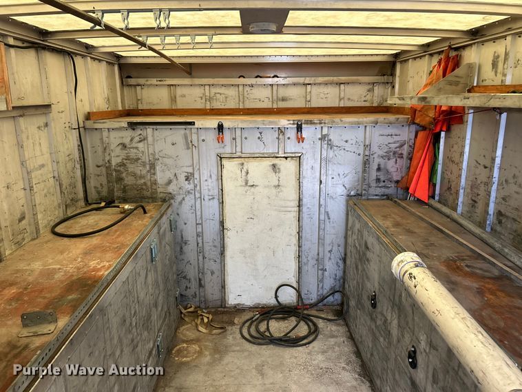 image for item ET6696 2021 Chevrolet Express 3500 delivery van