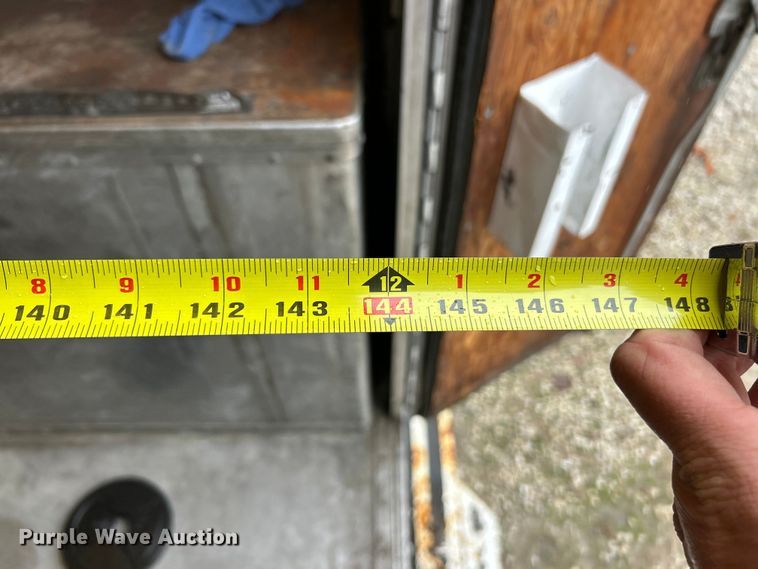 image for item ET6696 2021 Chevrolet Express 3500 delivery van