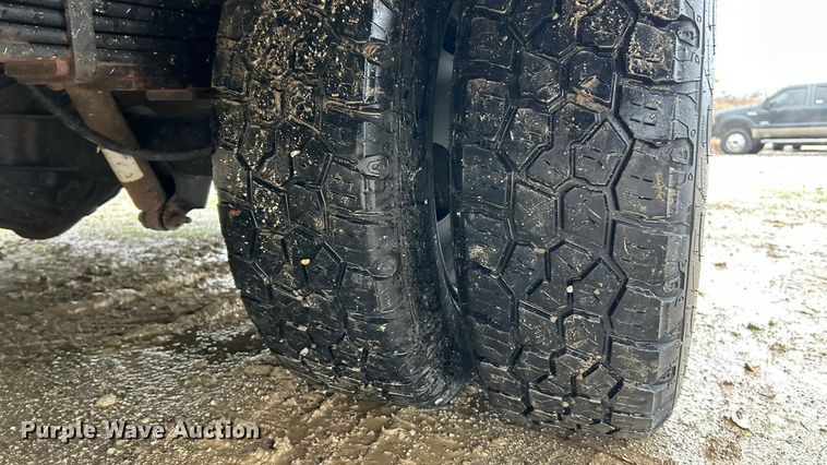 image for item ET6696 2021 Chevrolet Express 3500 delivery van