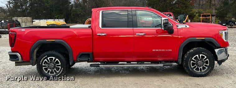 image for item ET6708 2021 GMC Sierra 2500HD SLT Crew Cab pickup truck