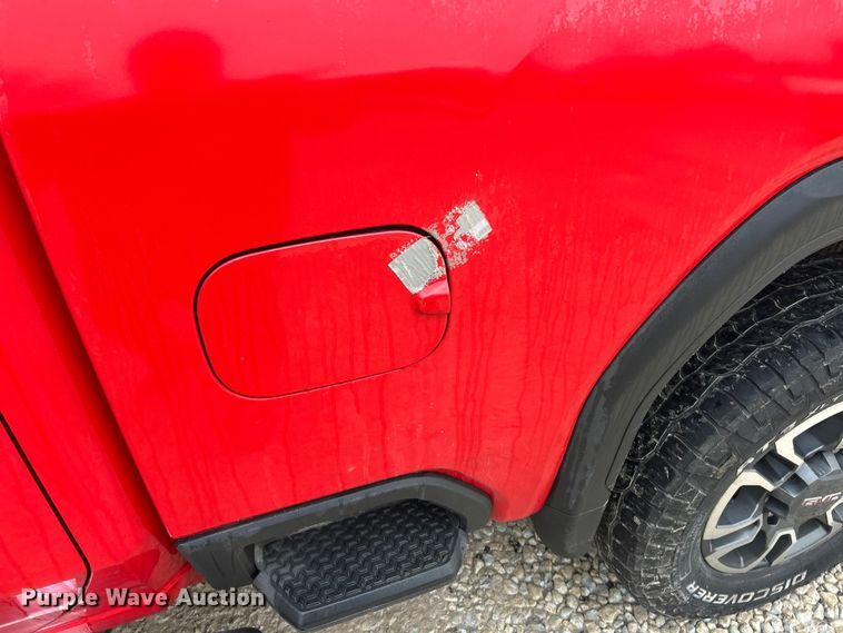 image for item ET6708 2021 GMC Sierra 2500HD SLT Crew Cab pickup truck