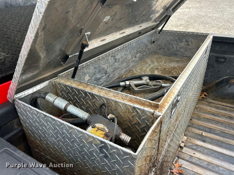 image for item ET6708 2021 GMC Sierra 2500HD SLT Crew Cab pickup truck