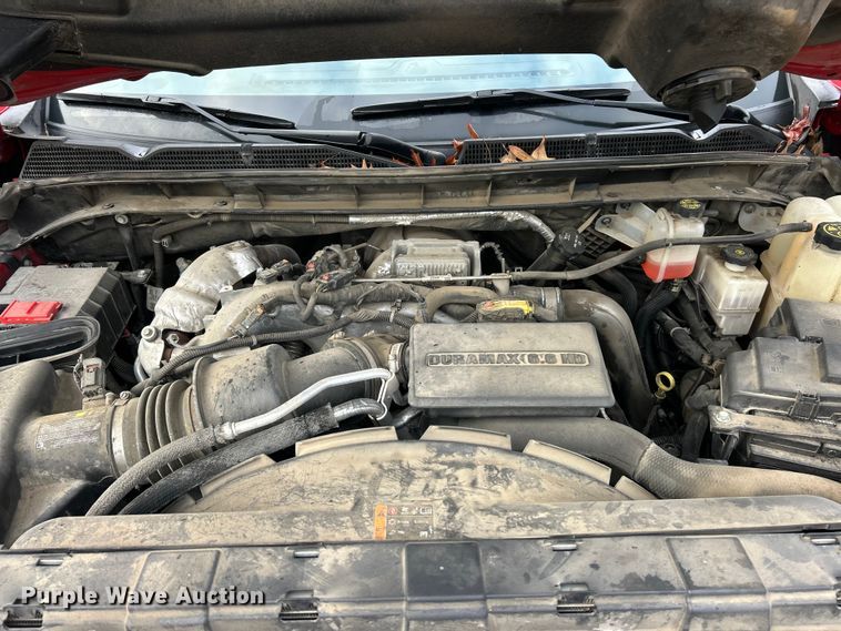 image for item ET6708 2021 GMC Sierra 2500HD SLT Crew Cab pickup truck