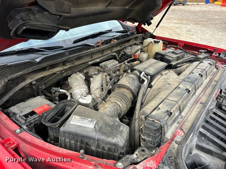 image for item ET6708 2021 GMC Sierra 2500HD SLT Crew Cab pickup truck