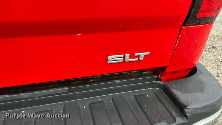 image for item ET6709 2019 GMC Sierra 2500HD SLT Crew Cab pickup truck