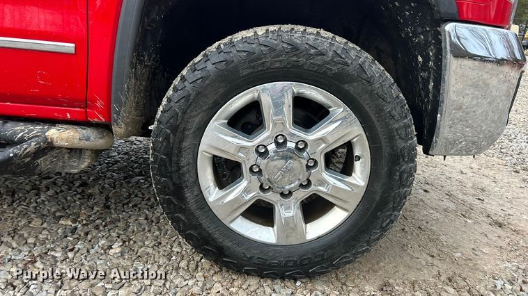 image for item ET6709 2019 GMC Sierra 2500HD SLT Crew Cab pickup truck