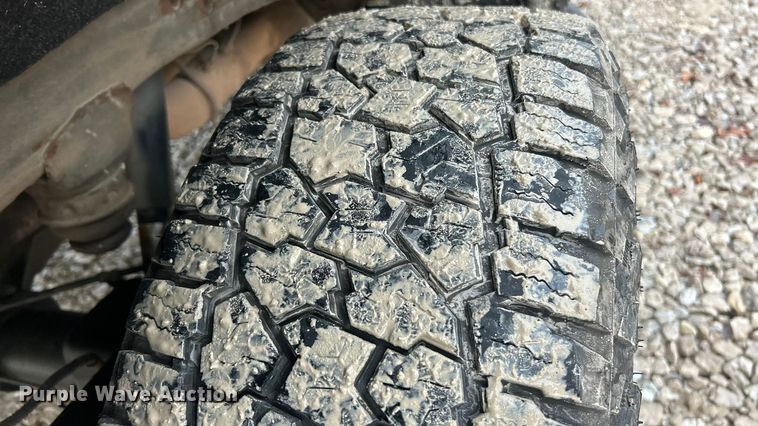 image for item ET6709 2019 GMC Sierra 2500HD SLT Crew Cab pickup truck