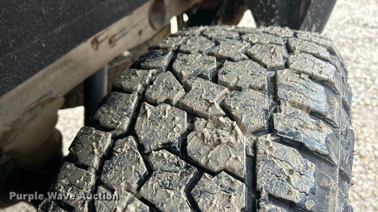 image for item ET6709 2019 GMC Sierra 2500HD SLT Crew Cab pickup truck