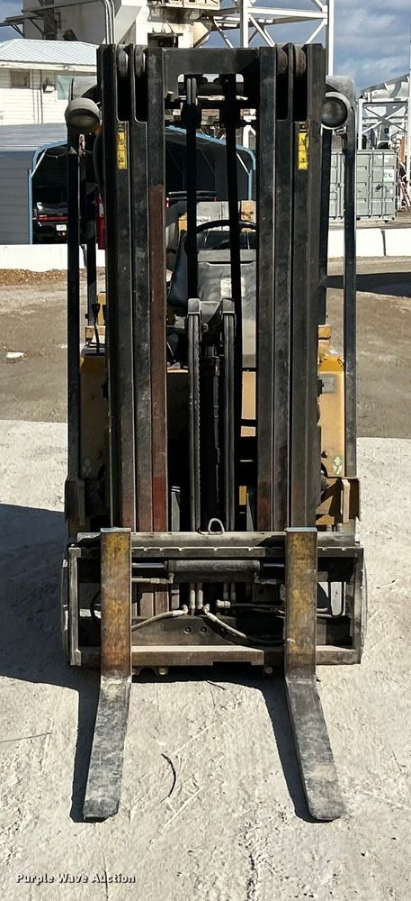 image for item ET6723 Caterpillar T50D SA forklift