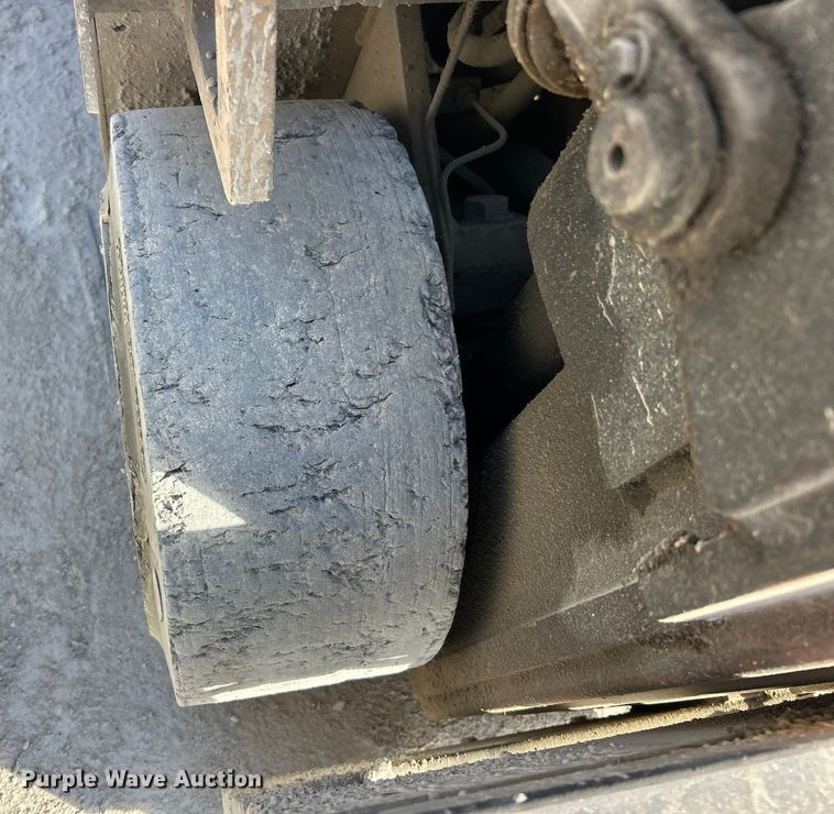 image for item ET6723 Caterpillar T50D SA forklift