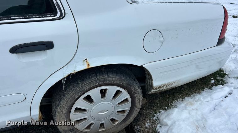 image for item ET6728 2008 Ford Crown Victoria Police Interceptor 