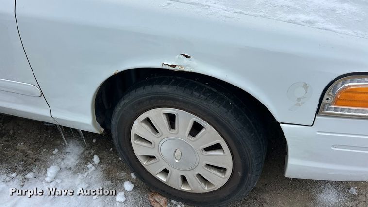 image for item ET6728 2008 Ford Crown Victoria Police Interceptor 