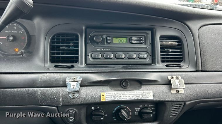 image for item ET6728 2008 Ford Crown Victoria Police Interceptor 