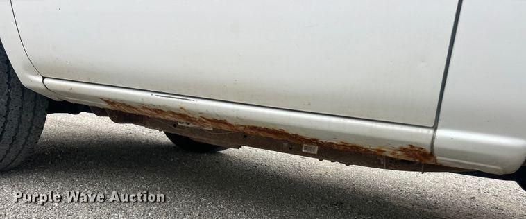 image for item ET6730 2006 Chevrolet Silverado 1500 pickup truck