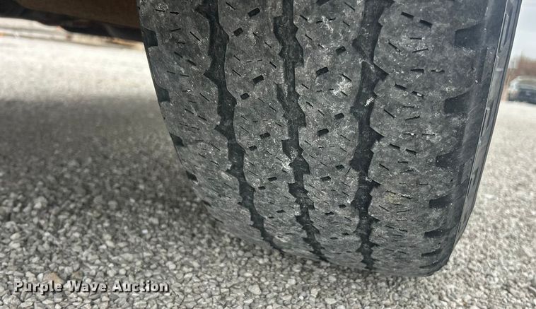 image for item ET6730 2006 Chevrolet Silverado 1500 pickup truck