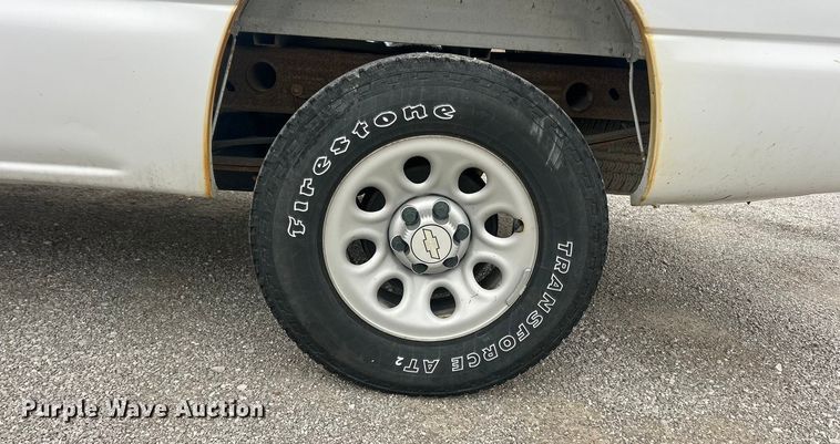 image for item ET6730 2006 Chevrolet Silverado 1500 pickup truck