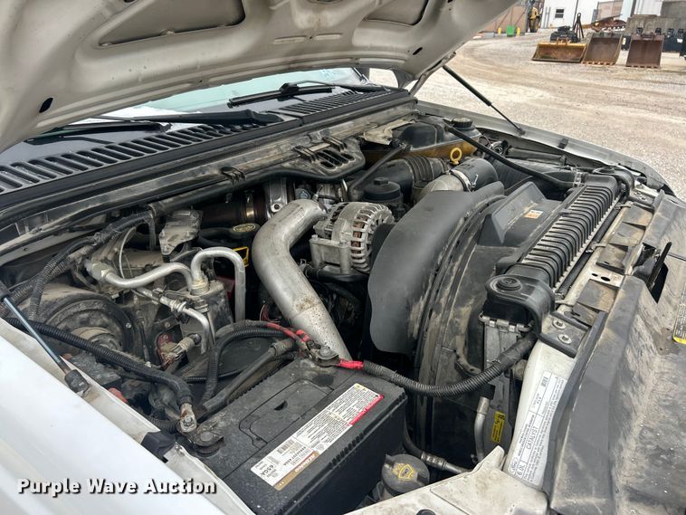 image for item ET6731 2007 Ford F350 XL Super Duty dump bed pickup truck