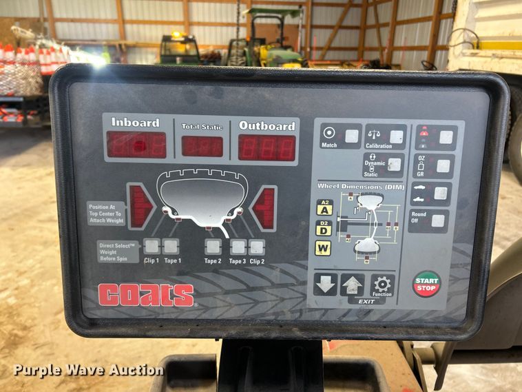 image for item ET6738 Coats 1100 tire balancer