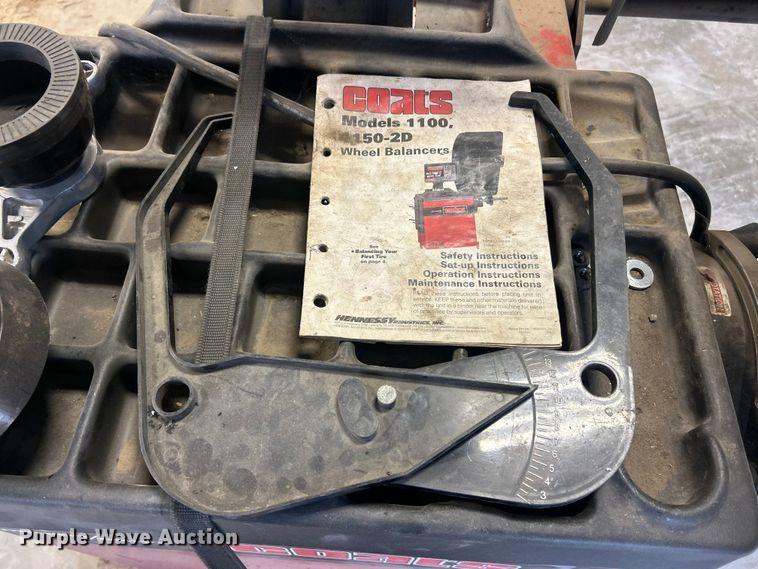 image for item ET6738 Coats 1100 tire balancer