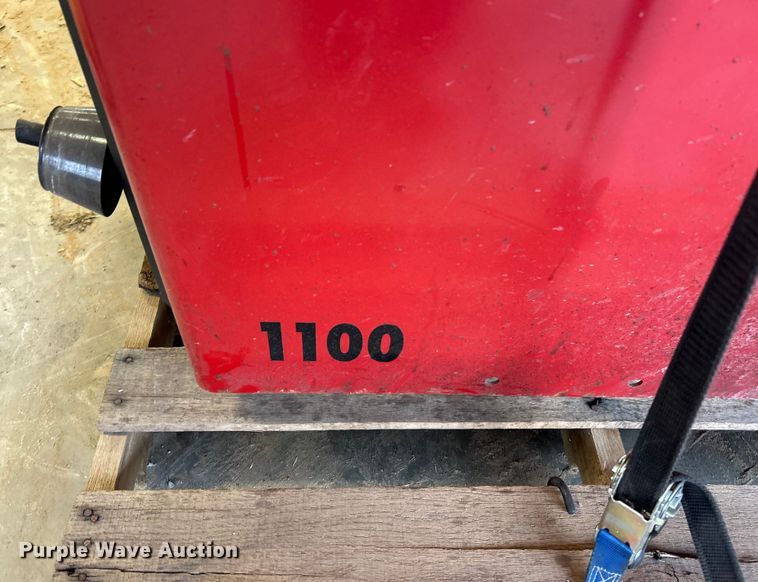 image for item ET6738 Coats 1100 tire balancer