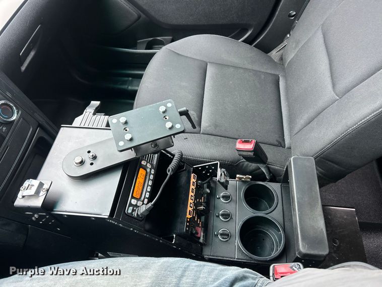 image for item ET6740 2017 Ford Explorer Police Interceptor SUV