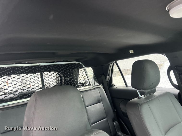 image for item ET6740 2017 Ford Explorer Police Interceptor SUV