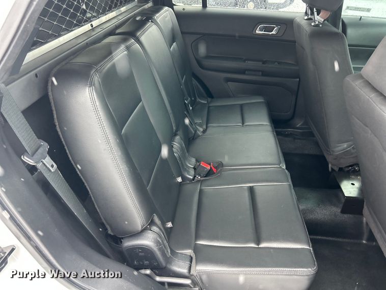 image for item ET6740 2017 Ford Explorer Police Interceptor SUV