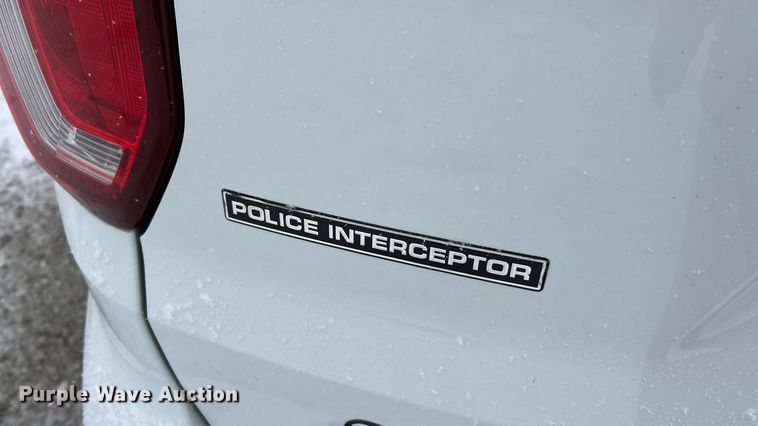 image for item ET6741 2017 Ford Explorer Police Interceptor SUV