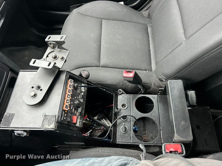 image for item ET6741 2017 Ford Explorer Police Interceptor SUV