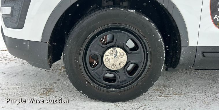 image for item ET6741 2017 Ford Explorer Police Interceptor SUV