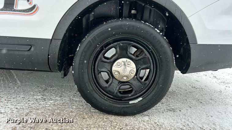 image for item ET6741 2017 Ford Explorer Police Interceptor SUV