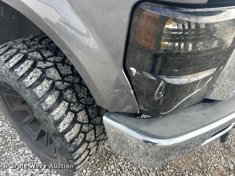 image for item ET6751 2008 Ford F350 Super Duty Crew Cab pickup truck