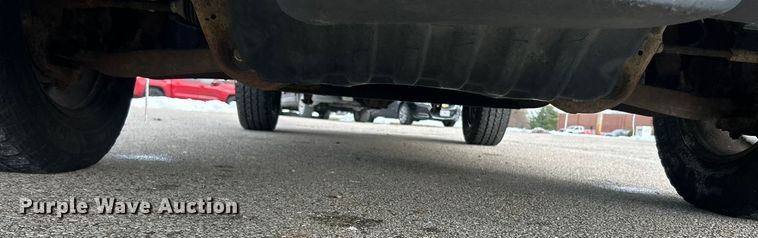 image for item ET6755 2012 Chevrolet Silverado 1500 pickup truck