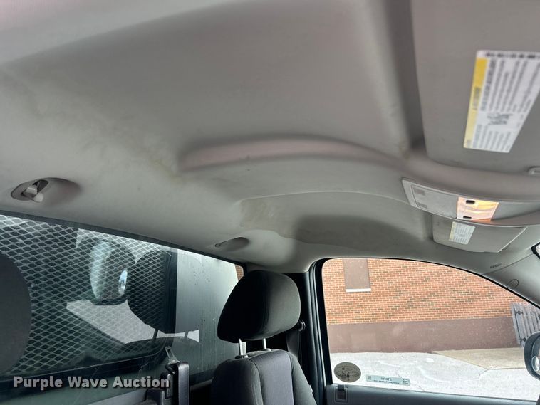 image for item ET6755 2012 Chevrolet Silverado 1500 pickup truck