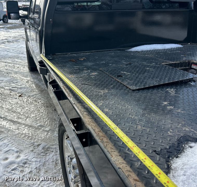 image for item ET6756 2008 Ford F250 Super Duty Crew Cab pickup truck