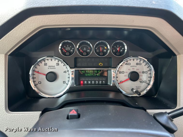 image for item ET6756 2008 Ford F250 Super Duty Crew Cab pickup truck