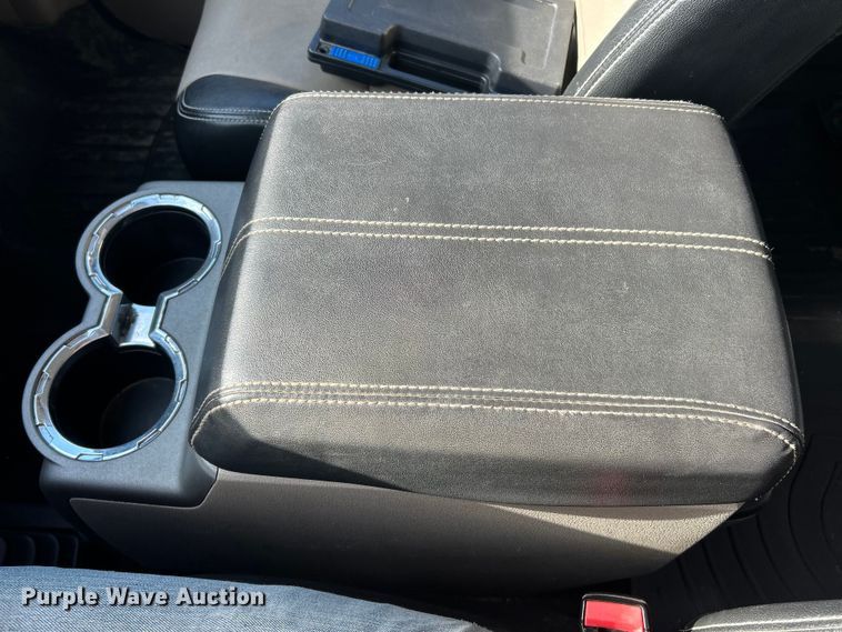 image for item ET6756 2008 Ford F250 Super Duty Crew Cab pickup truck