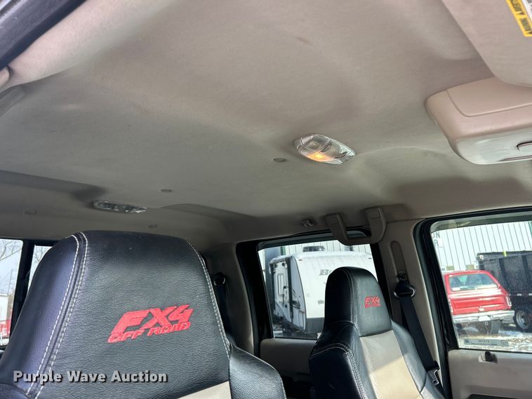 image for item ET6756 2008 Ford F250 Super Duty Crew Cab pickup truck