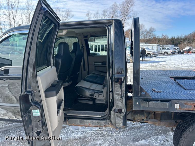 image for item ET6756 2008 Ford F250 Super Duty Crew Cab pickup truck