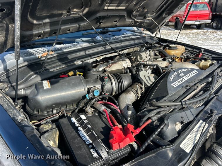 image for item ET6756 2008 Ford F250 Super Duty Crew Cab pickup truck