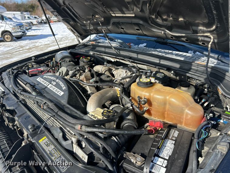 image for item ET6756 2008 Ford F250 Super Duty Crew Cab pickup truck