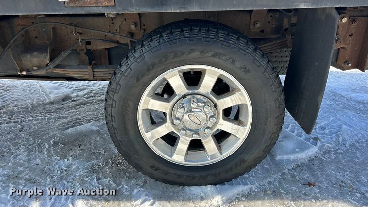 image for item ET6756 2008 Ford F250 Super Duty Crew Cab pickup truck