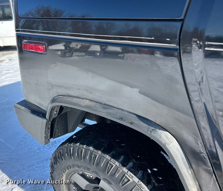 image for item ET6758 2003 Hummer H2 SUV