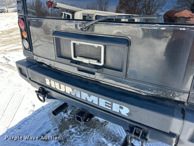image for item ET6758 2003 Hummer H2 SUV