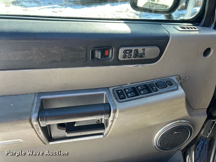 image for item ET6758 2003 Hummer H2 SUV