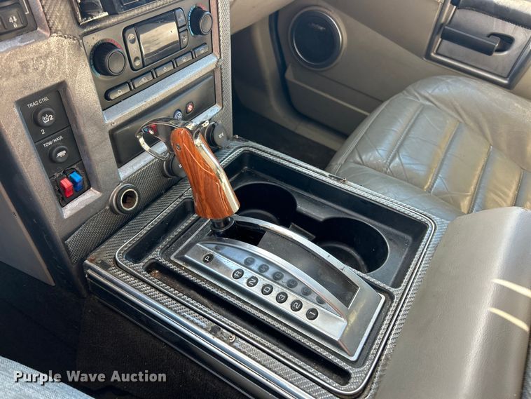 image for item ET6758 2003 Hummer H2 SUV