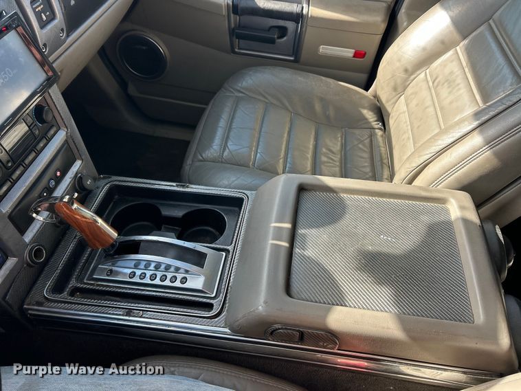 image for item ET6758 2003 Hummer H2 SUV